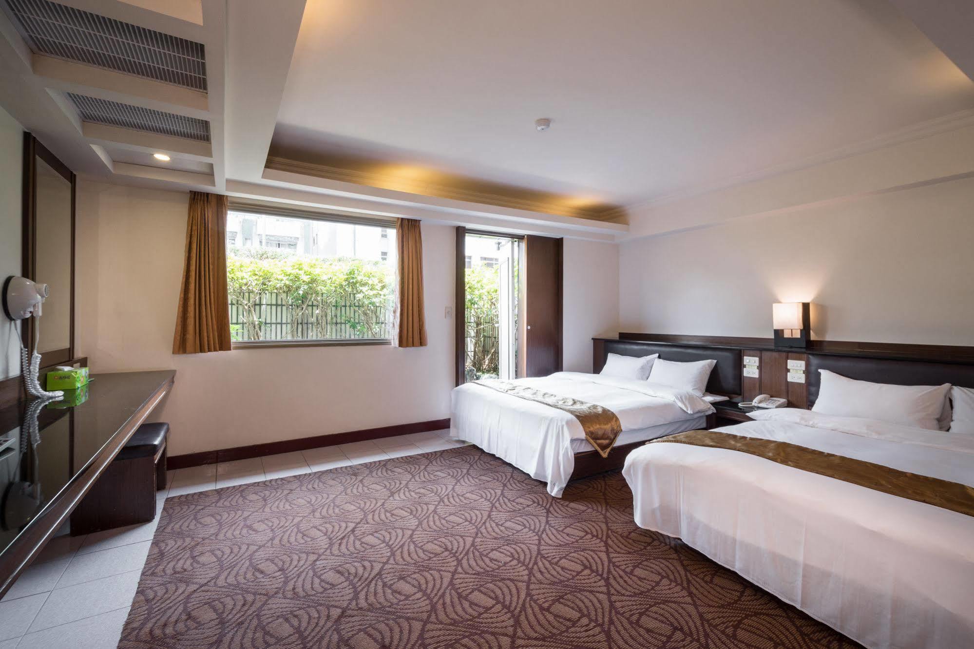 The Enterpriser Hotel Tchaj-čung Exteriér fotografie